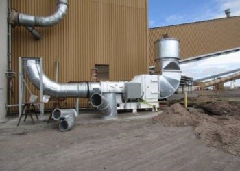 Installation of a 200 HP 60,000 CFM Englo Wet Dust Extractor System at a Coal Transfer Building A large industrial type of air conditioning unit.